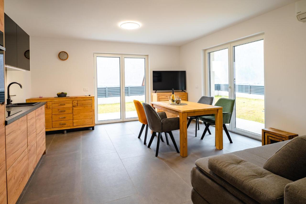 Apartments Luxury Ad Jesenice Exterior foto