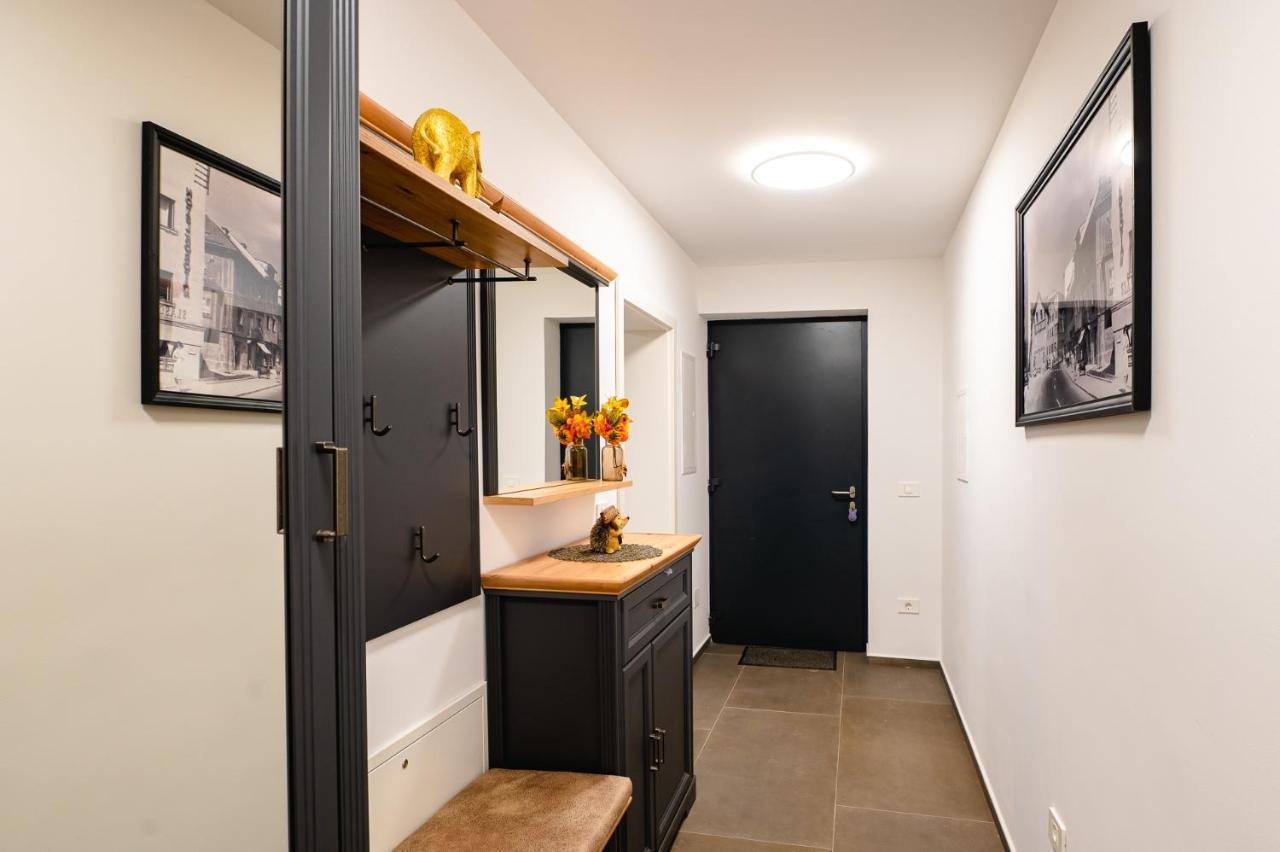 Apartments Luxury Ad Jesenice Exterior foto